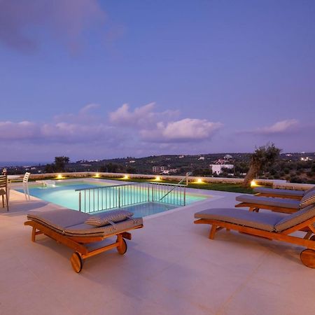 Apartment Tilio - New Apartment With Private Pool 1400M From The Beach Rétino Exterior foto