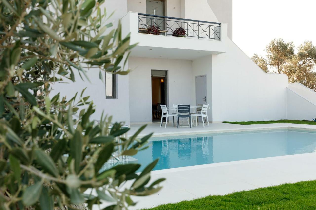 Apartment Tilio - New Apartment With Private Pool 1400M From The Beach Rétino Exterior foto