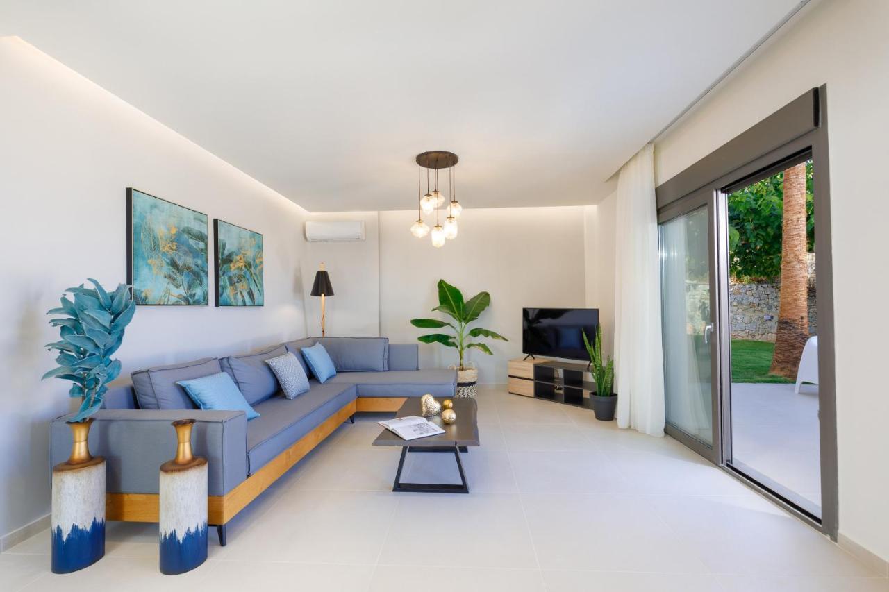 Apartment Tilio - New Apartment With Private Pool 1400M From The Beach Rétino Exterior foto